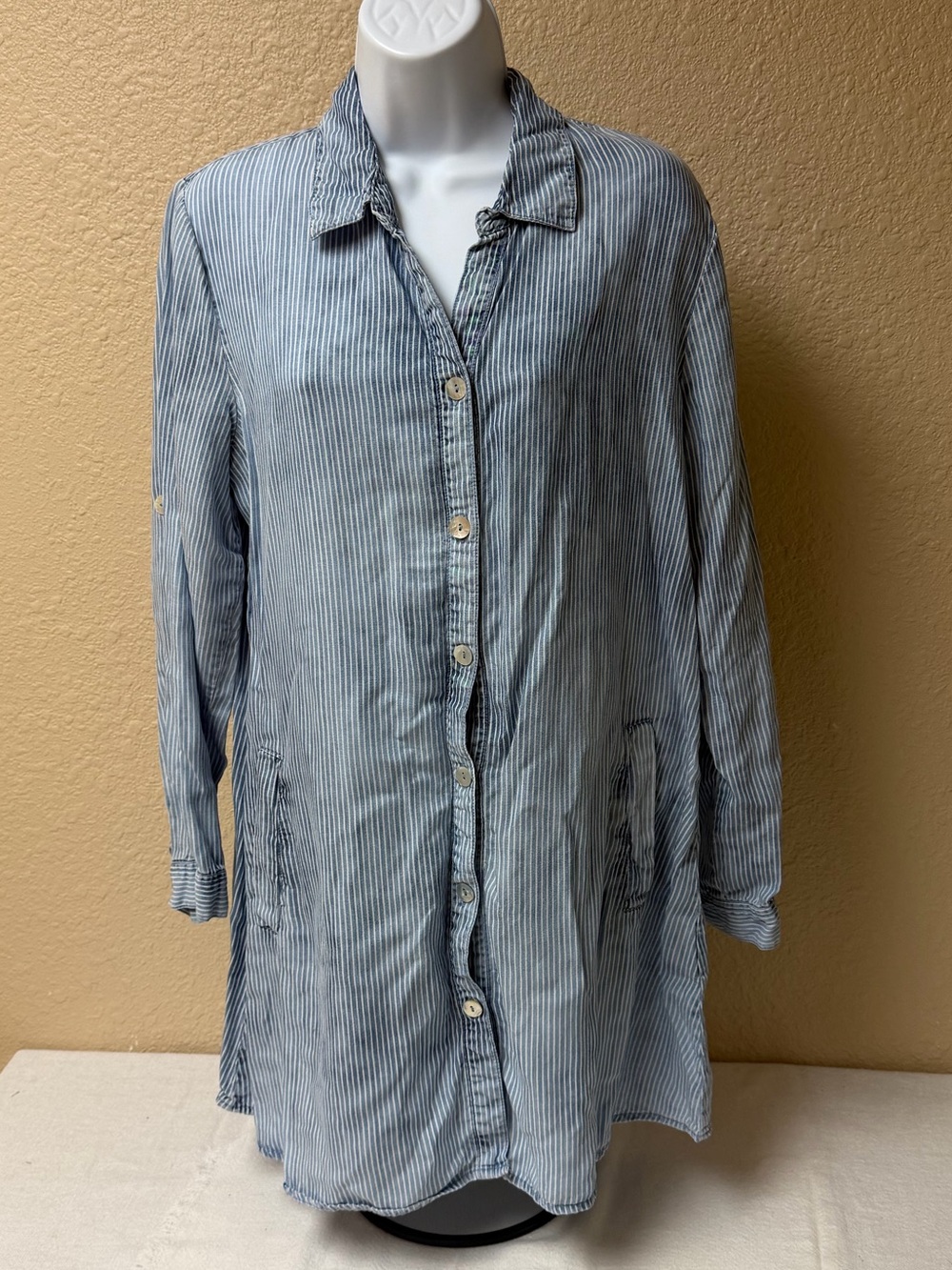 4/$20 T&W Designs Light Blue & White Striped Button-Up Long Top or Mini Dress